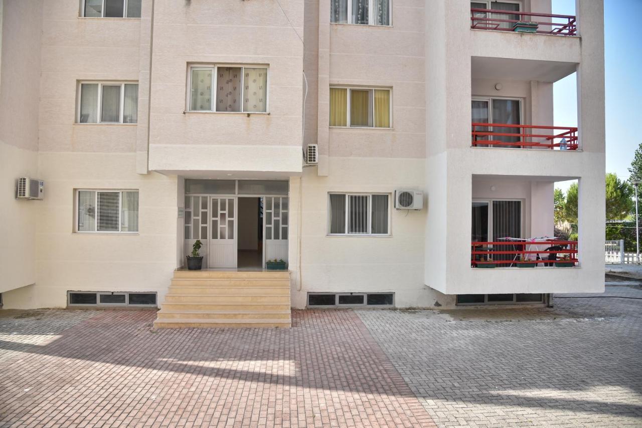 Flowers Apartments Golem  Exterior foto